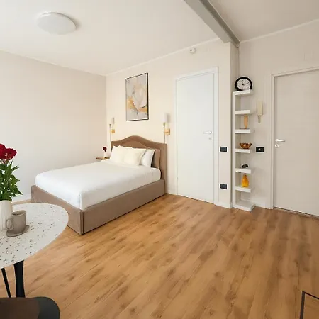 Loft Center 아파트 *