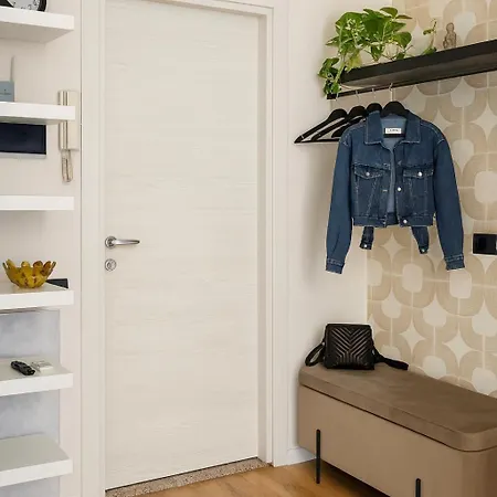 Loft Center 아파트 *